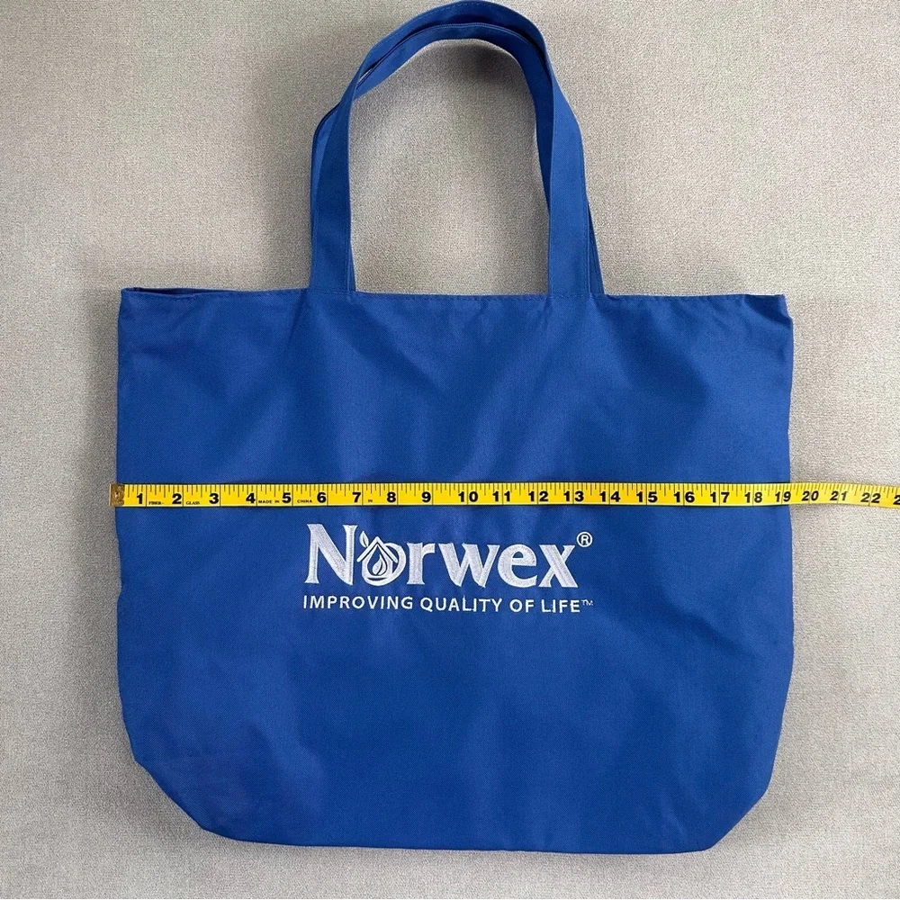 Norwex Zipper Tote Bag. Blue.